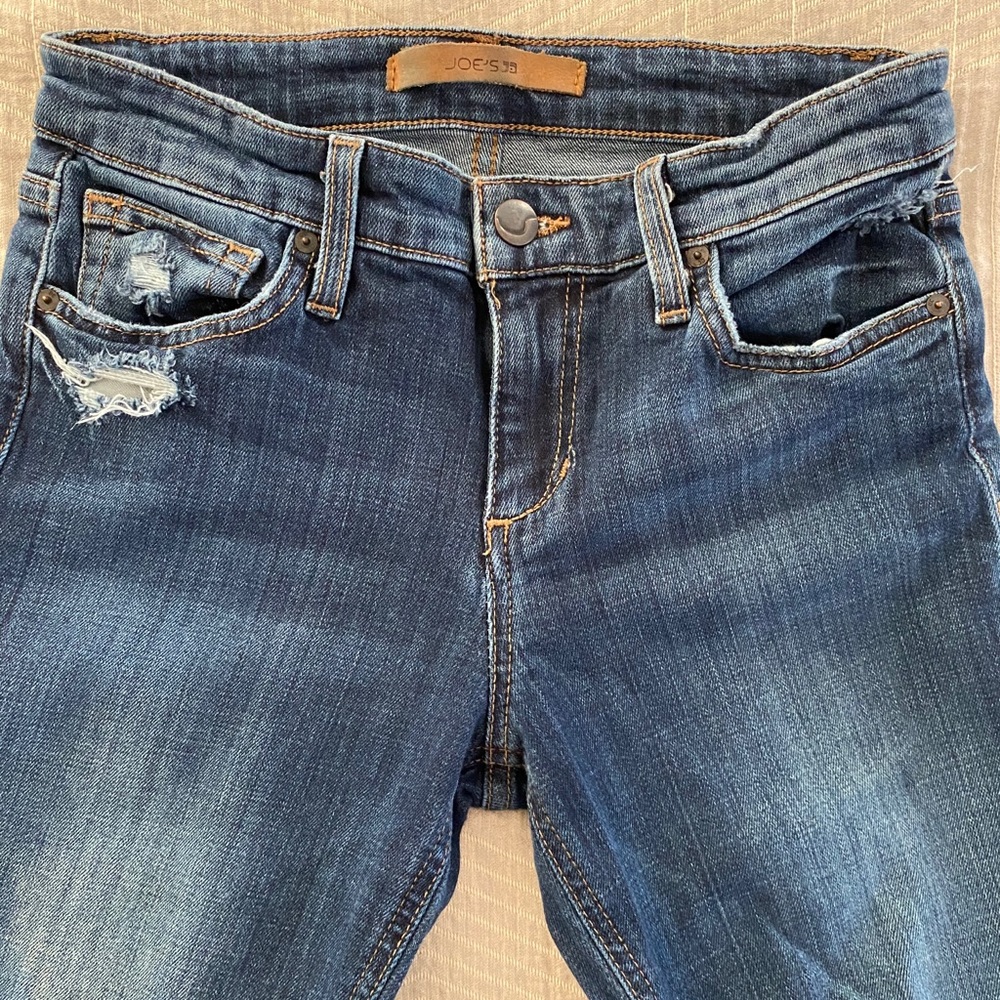 Joe’s Jeans Mid Rise Distressed Skinny | Rylie